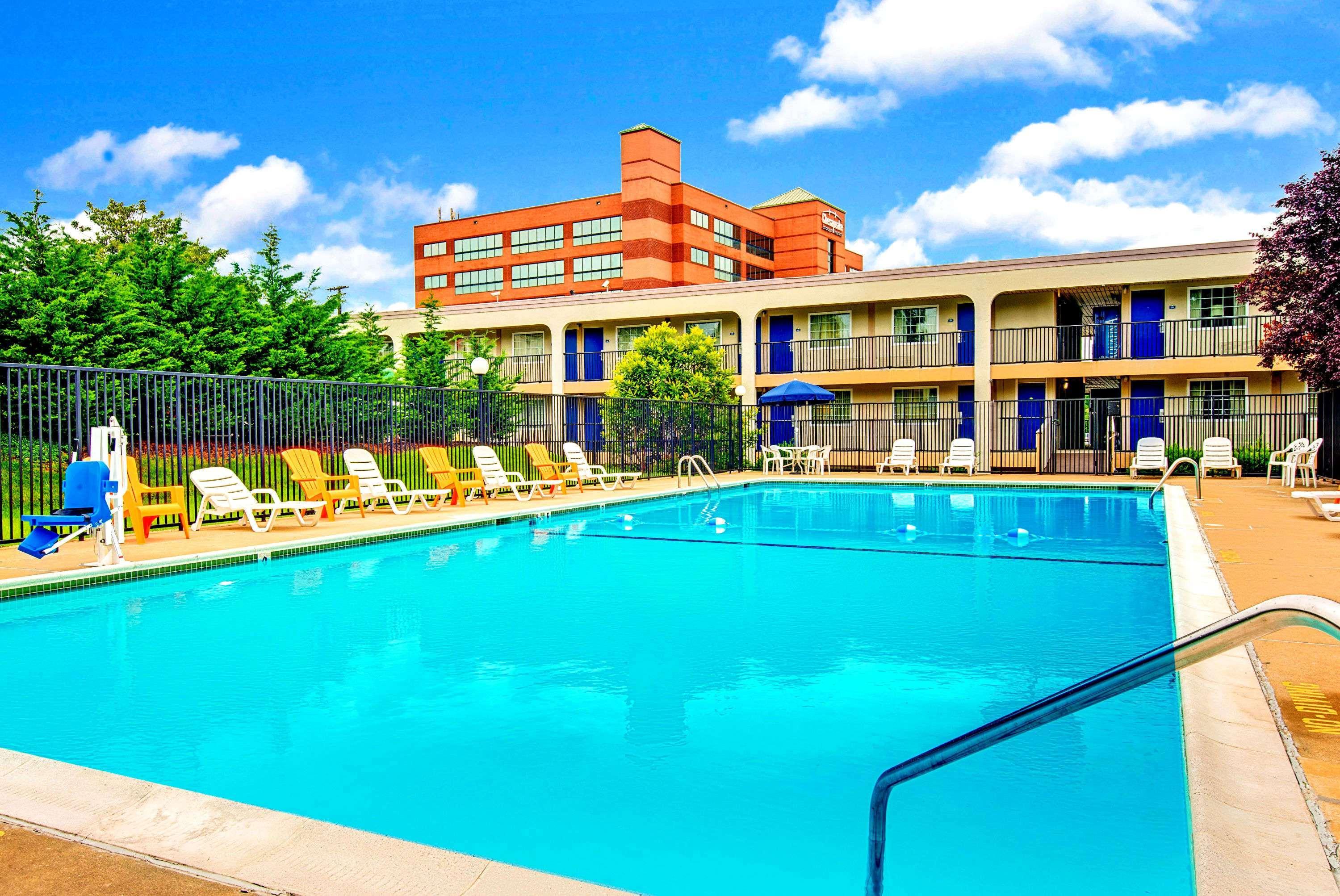 Days Inn By Wyndham טאוסון מראה חיצוני תמונה